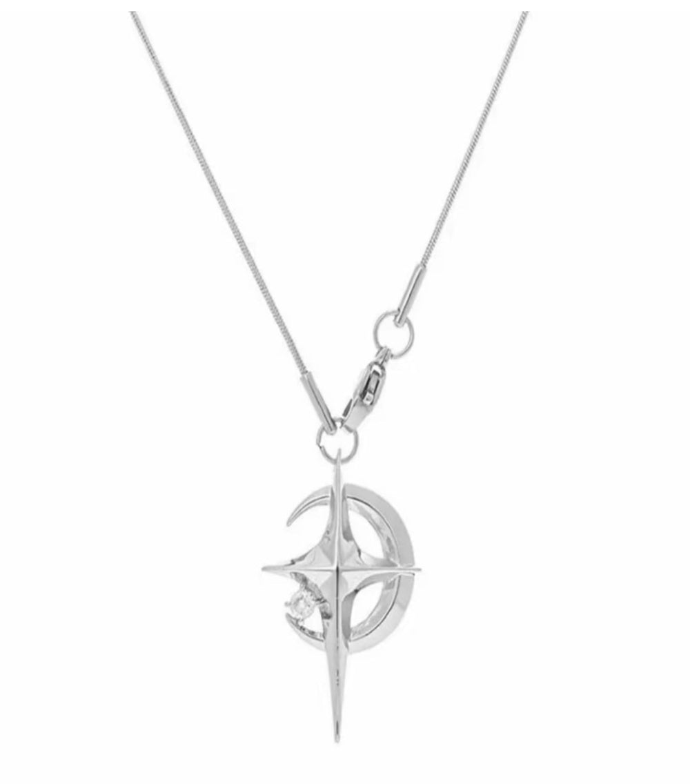 Velthara™ Mythic Moon Necklace